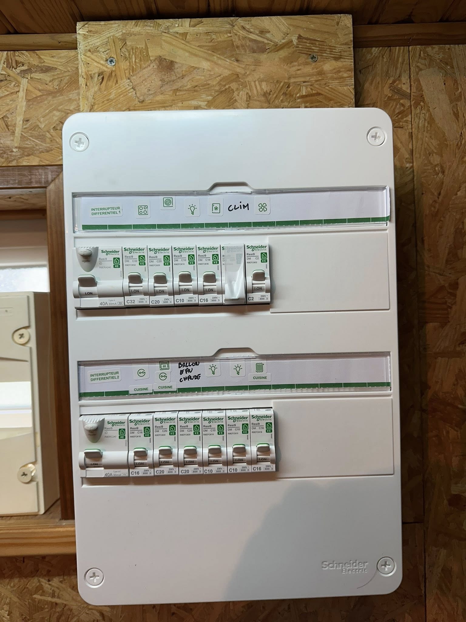 Remplacement d'un compteur électrique pour un client en Auvergne. par ELECmt Frédéric Apert Électricité Générale en Auvergne Puy de Dôme - Chatel-Guyon - Riom